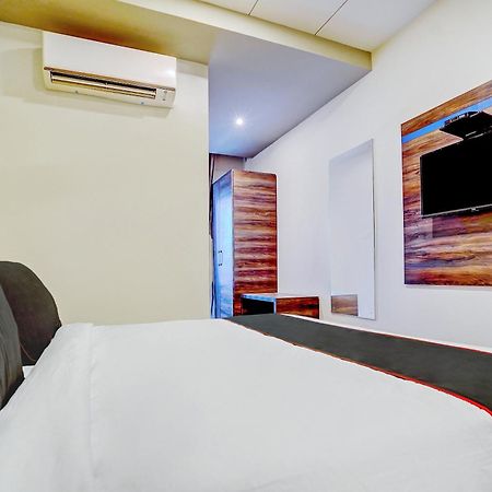 Hotel Super Collection O Kalinga Bapuji Nagar Bhubaneswar Esterno foto