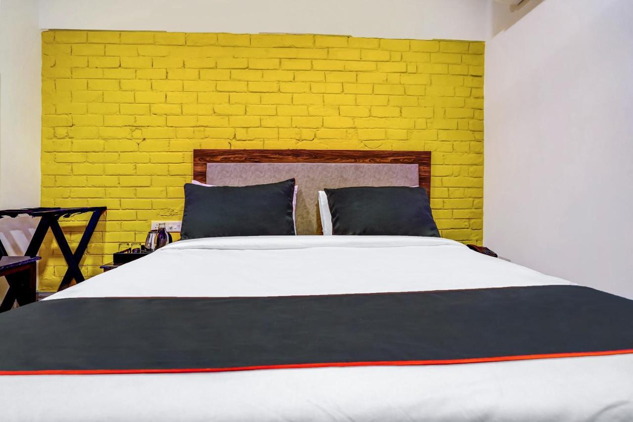 Hotel Super Collection O Kalinga Bapuji Nagar Bhubaneswar Esterno foto