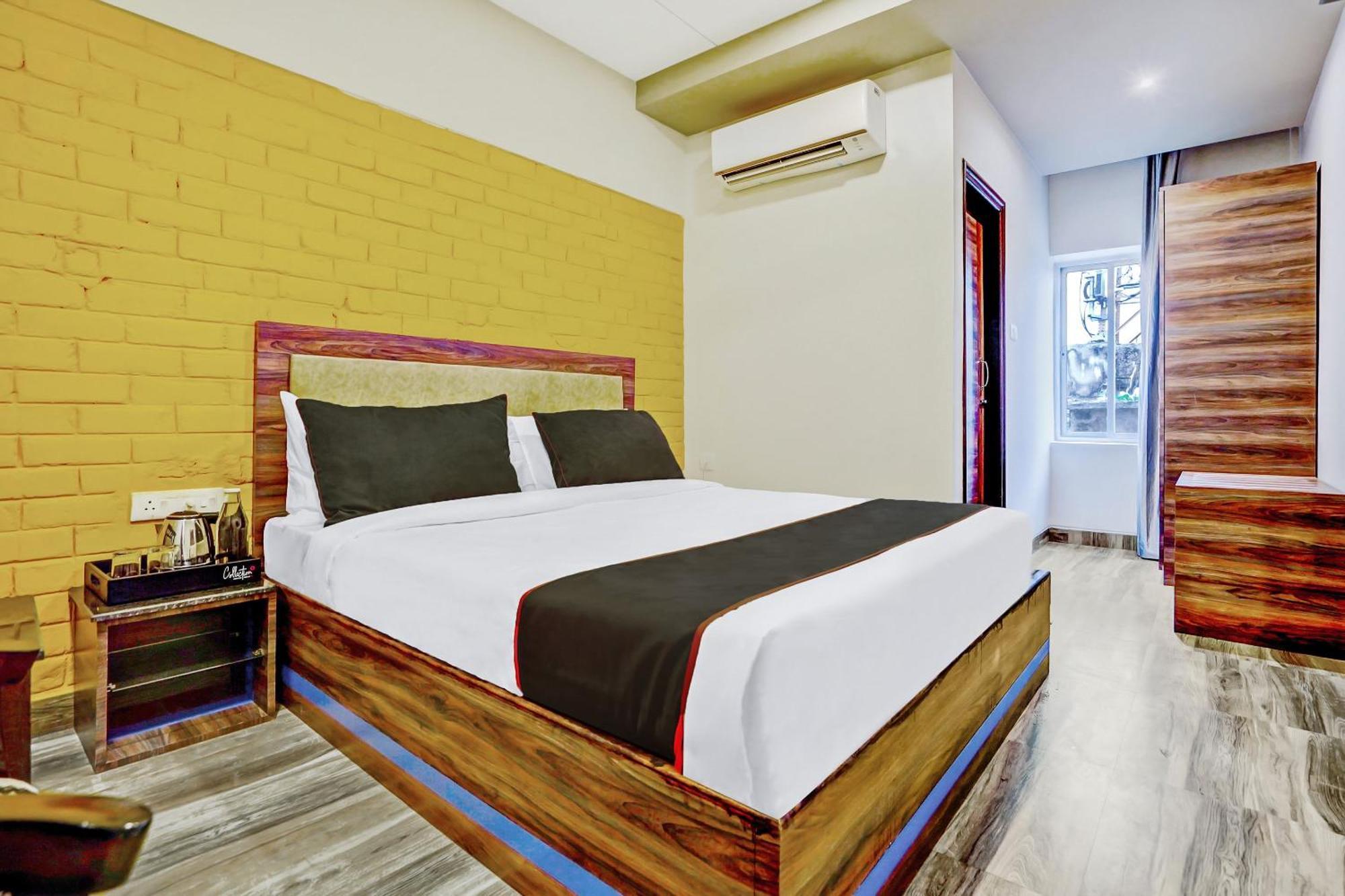Hotel Super Collection O Kalinga Bapuji Nagar Bhubaneswar Esterno foto